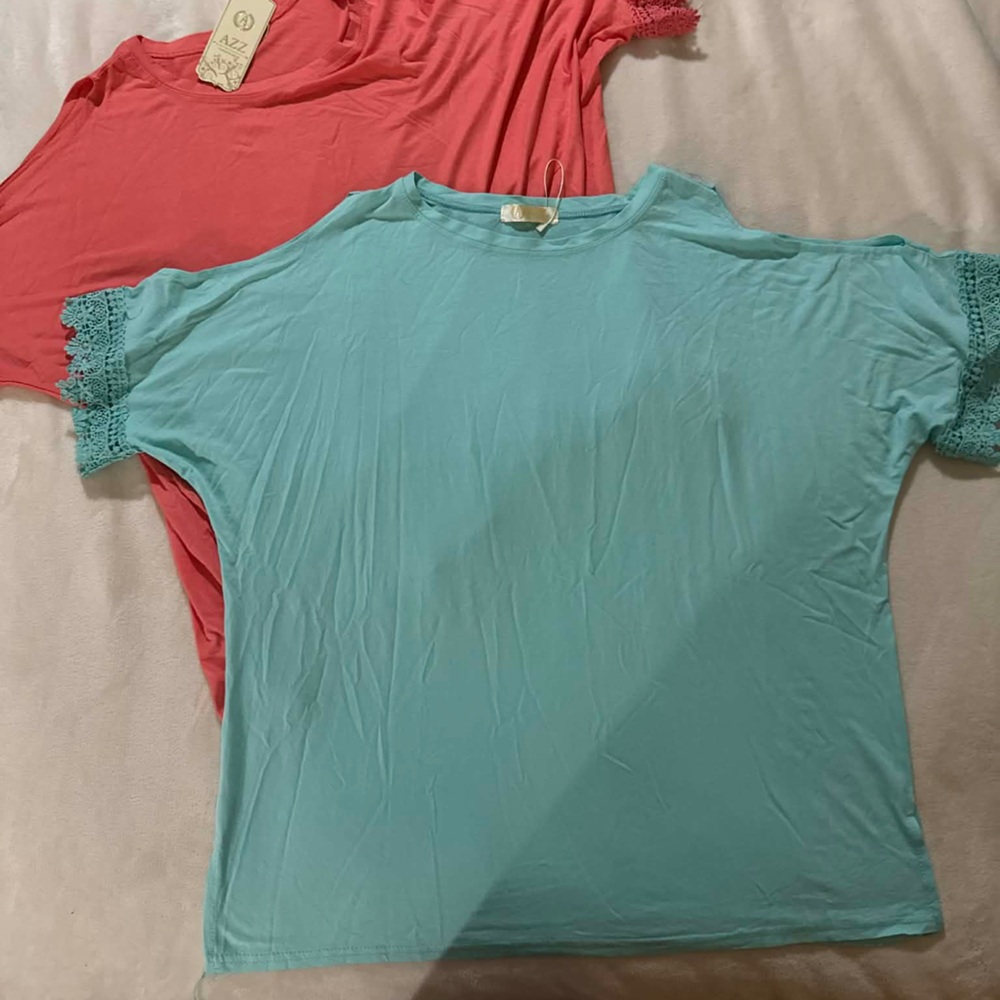 Women's Lace Sleeve Tops - Coral and Teal size XL